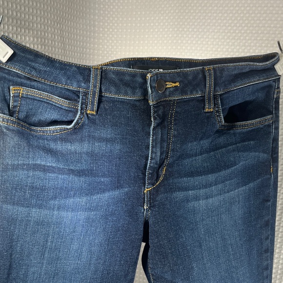 Joe's Jeans Women's- The Honey, Curvy Boot Cut- size 30 - Picture 3 of 14